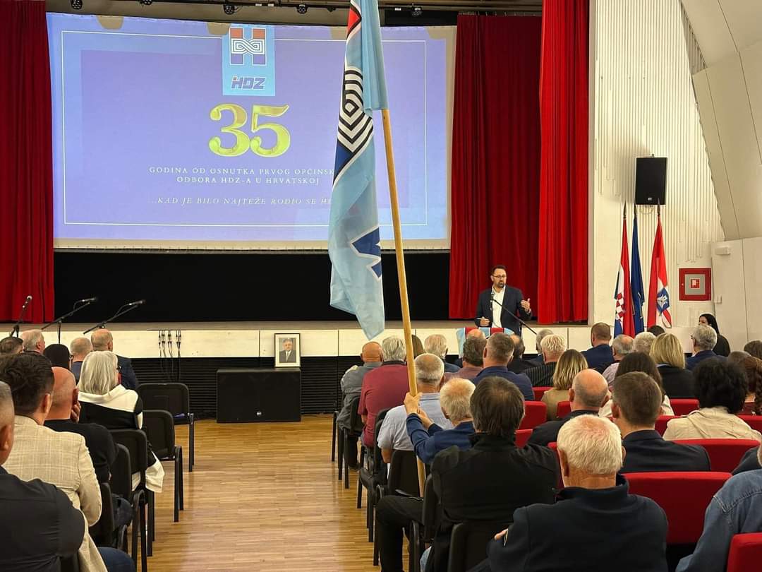 ploce 35